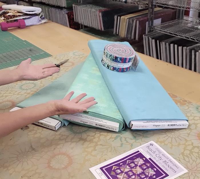 How to Make Beach City Blooms Quilt