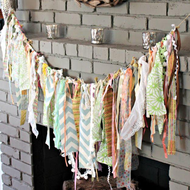 DIY Fabric Garland, a pretty no sew home decor idea worth making this weekend and a favorite pick from this roundup