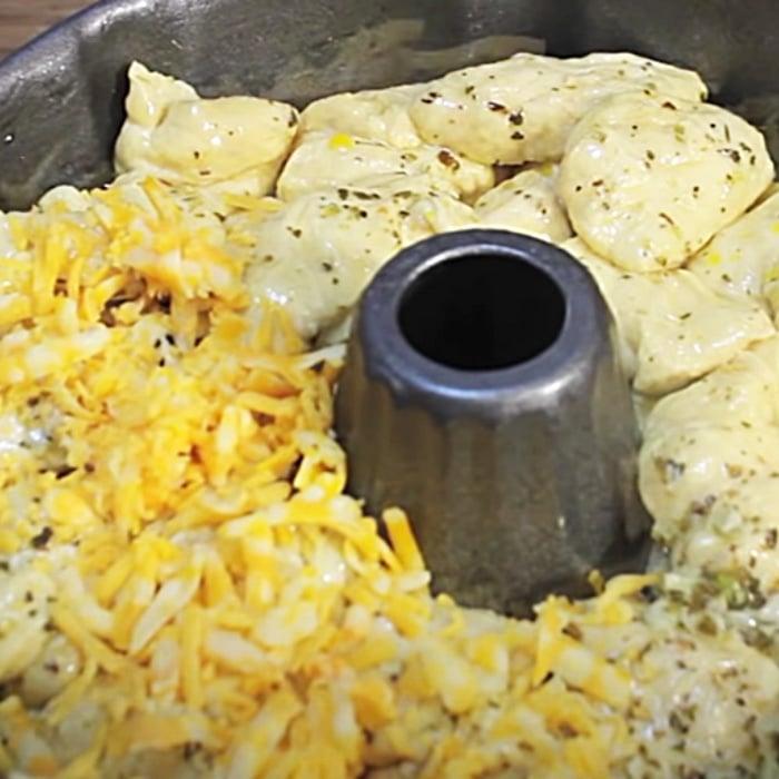 How To Make Bread With Canned Biscuits - Monkey Bread Recipe - Easy Homemade Bread Recipe