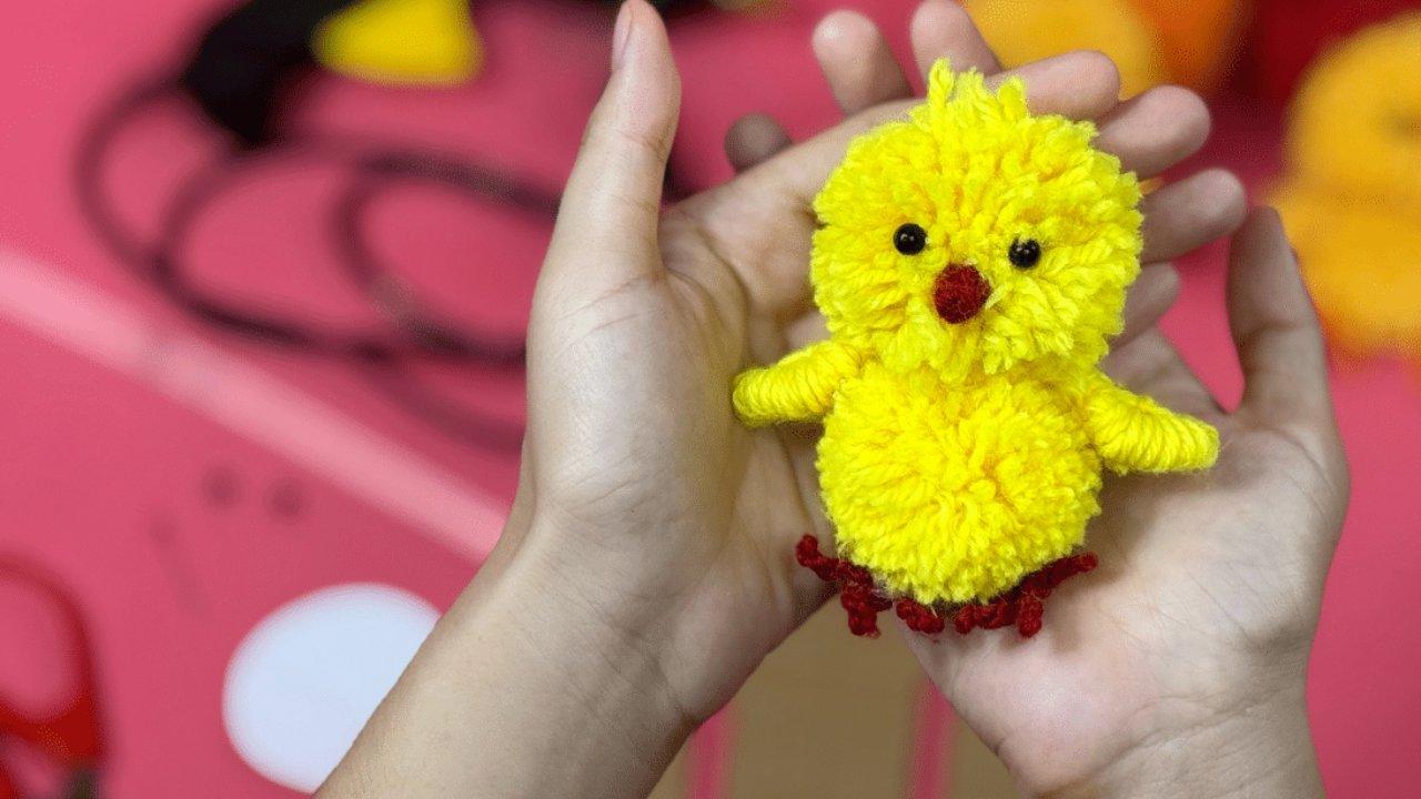 Easy DIY Yarn Chicks