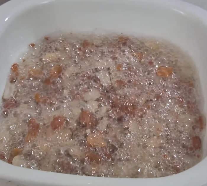 Easy To Make Microwave Peanut Brittle