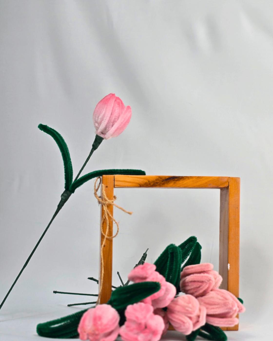 Pipe Cleaner Tulips — easy handmade gift idea