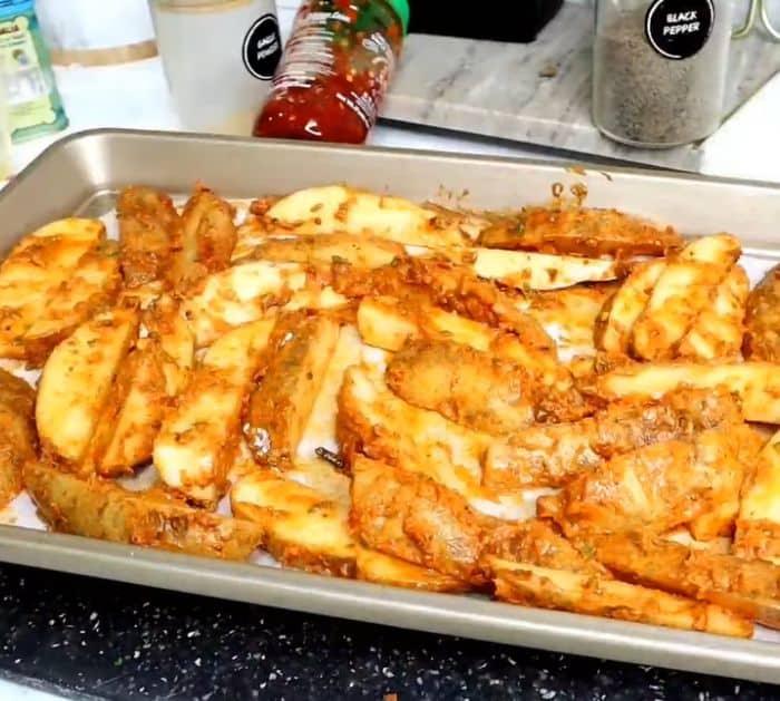 How to Make Crispy Oven Baked Potatoes