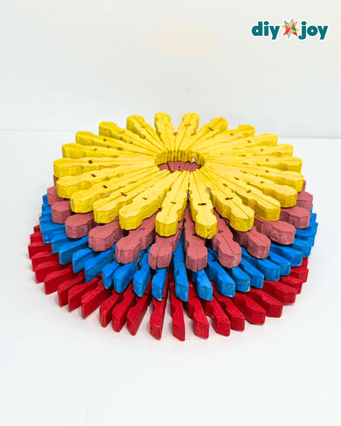 Easy 25 And Cheap Gift — 6. clothespin trivet