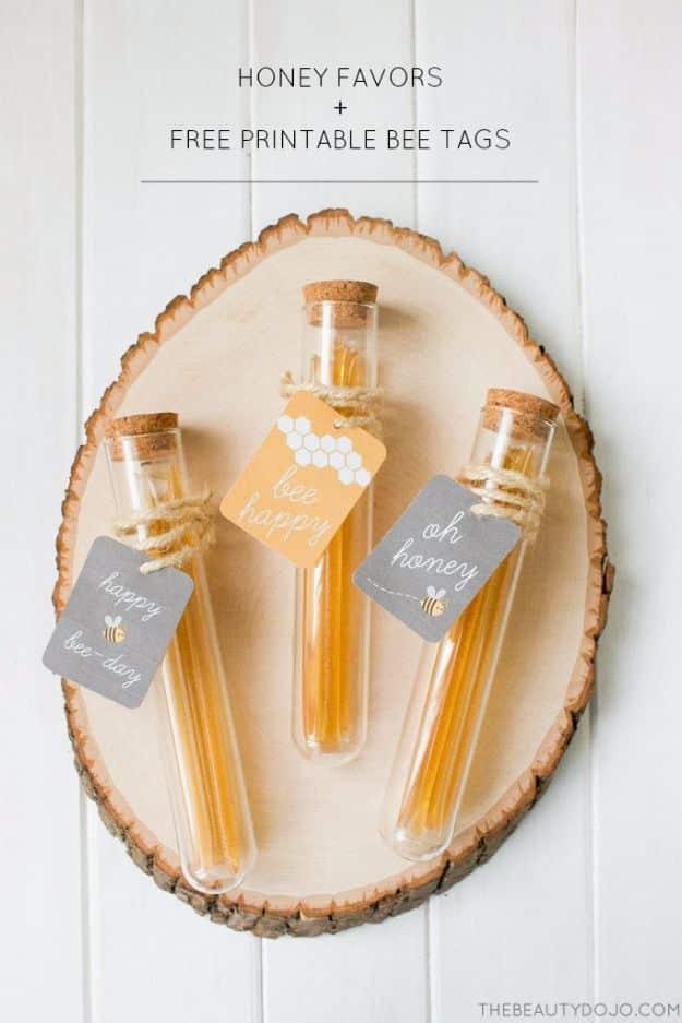 Honey Test Tube Favors, a sweet keepsake guests will actually use and a simple project that fits any wedding theme