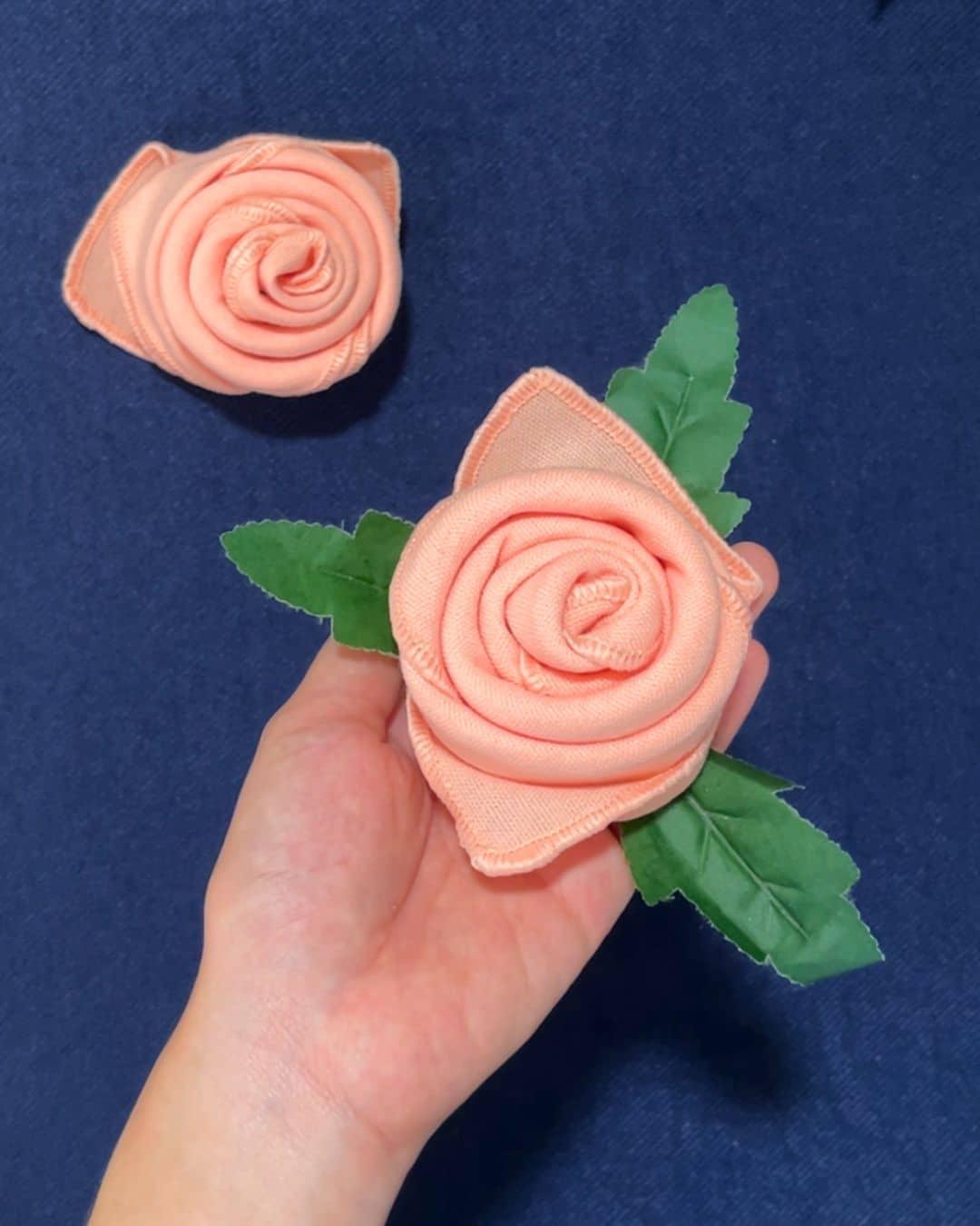 Cloth Napkin Into Rose