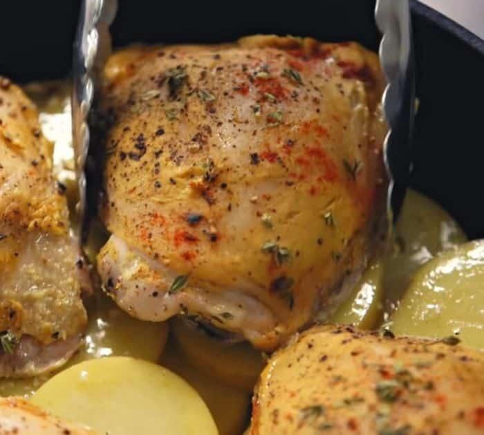 How to Make Skillet-Roasted Chicken & Potatoes