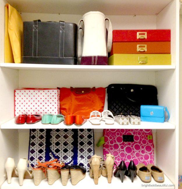 DIY Shelves, a solution worth copying for another space and simple enough for a beginner and useful for everyone