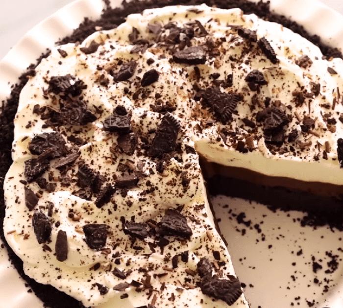 How to Make Chocolate Mud Pie