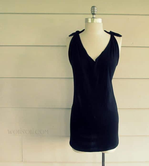 No-Sew Criss Cross Back T-Shirt DIY, simple enough for a first try and a small upgrade with a real visual payoff