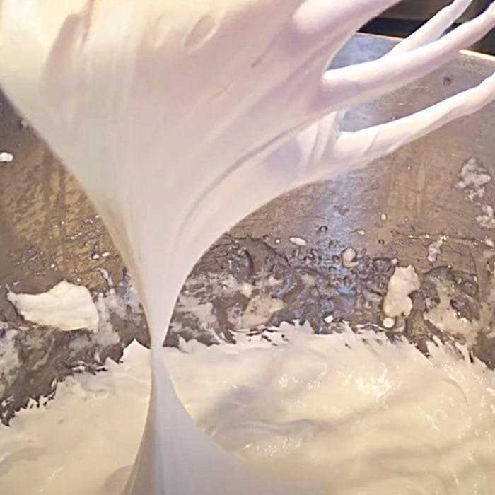 Homemade Candy Recipe - Divinity Recipe - Christmas Baking Ideas