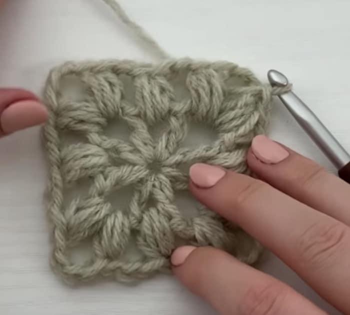 Make crocheted afghan squares