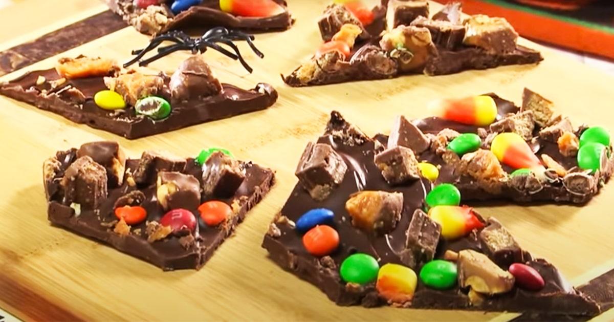 Halloween Candy Bark Recipe