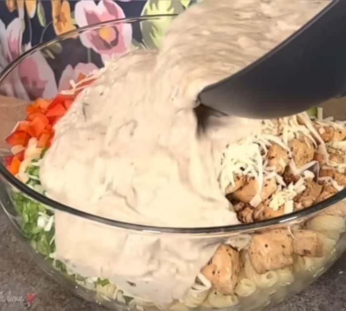 Creamy Chicken Mushroom Pasta Bake Ingredients
