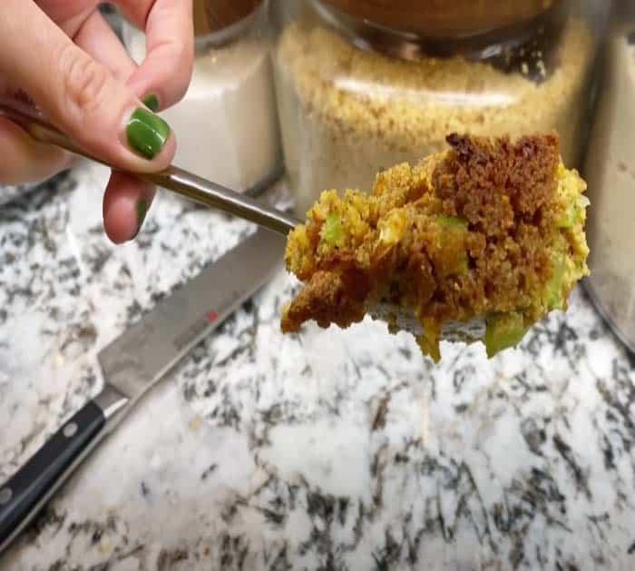 keto Cornbread Quick and Easy