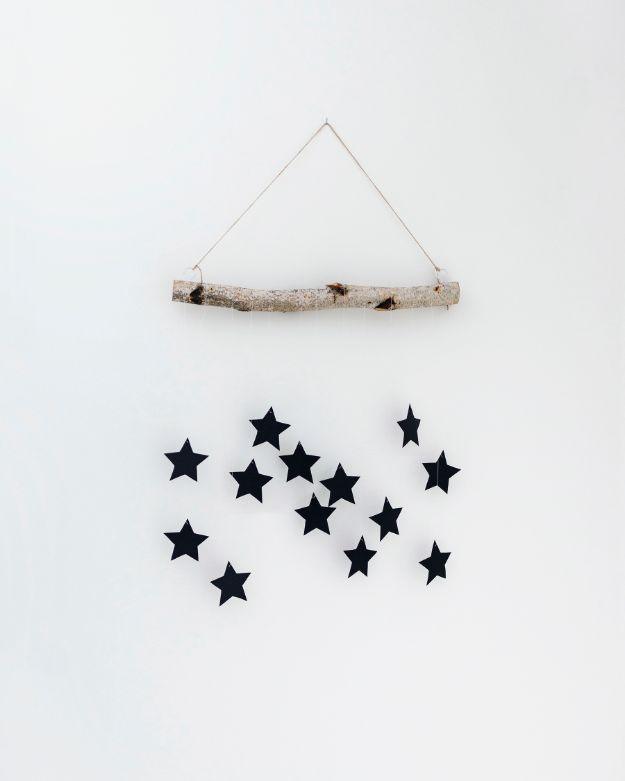 DIY Modern Scandinavian Wall Hanging, straightforward enough to skip a practice round and a showpiece guests linger over
