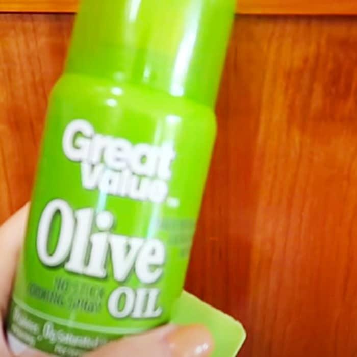 How To Clean Grease Off Of Cabinets - Cleaning Hacks - Kitchen Hacks - Tips For Cleaning Your Kitchen