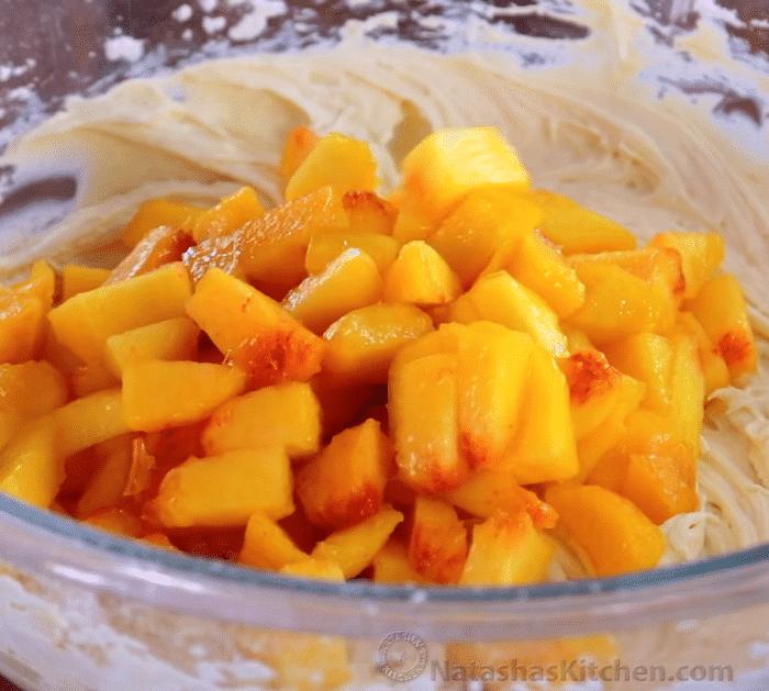 How to Make Peach Cake With Just 4 Steps Instructions