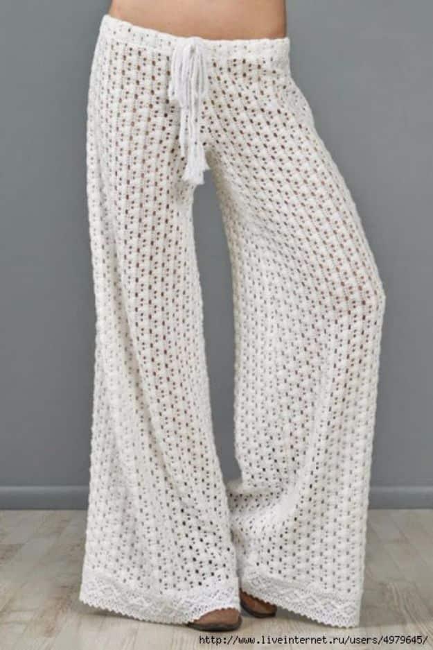 Crochet Pants, forgiving for a beginner still learning to sew and a wardrobe staple worth making more than once
