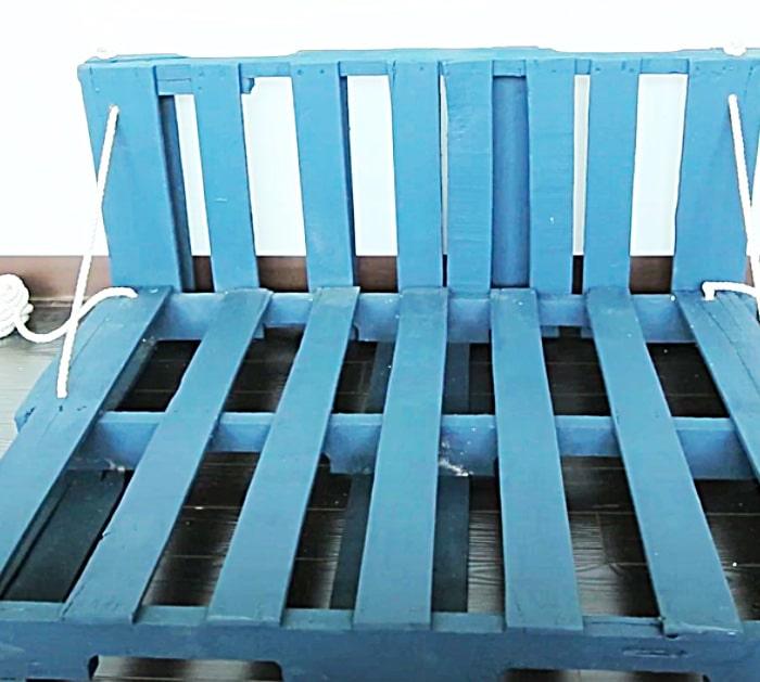 Homemade Swing Ideas - Outdoor Rope Swing - DIY Outdoor Seating