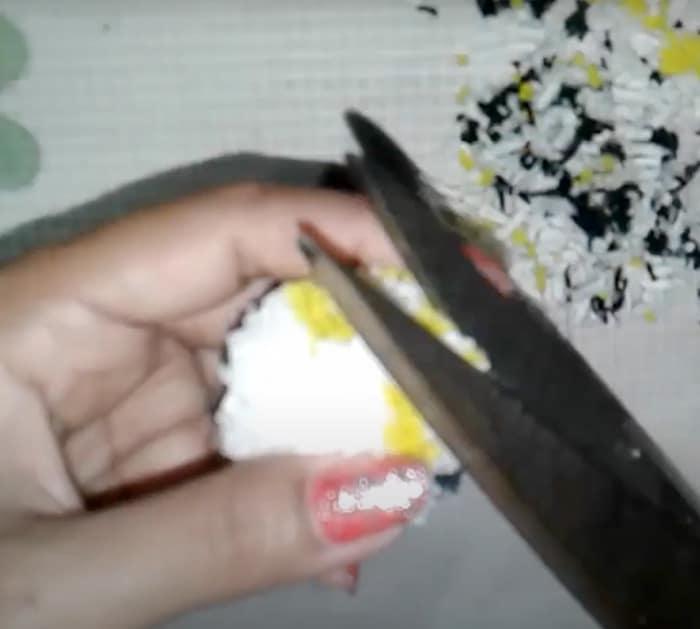 diy pompom kitten materials