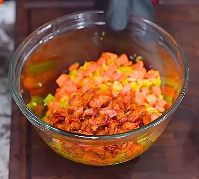 Easy Meaty Bolognese Sauce Recipe