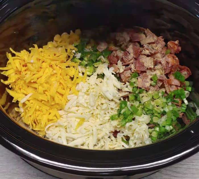 Easy Crockpot Jalapeño Corn Dip Recipe