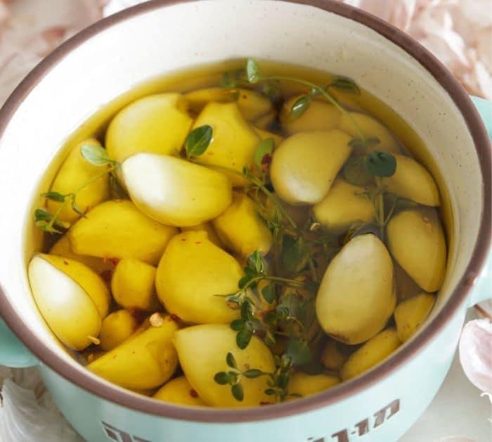 Easy Garlic Confit Recipe