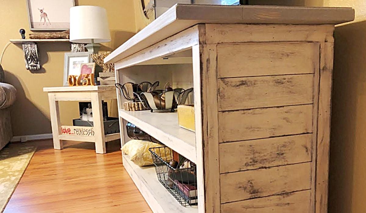DIY Farmhouse TV Stand