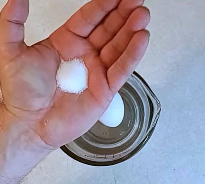 Hard-Boiled and Soft-Boiled Eggs in a Microwave