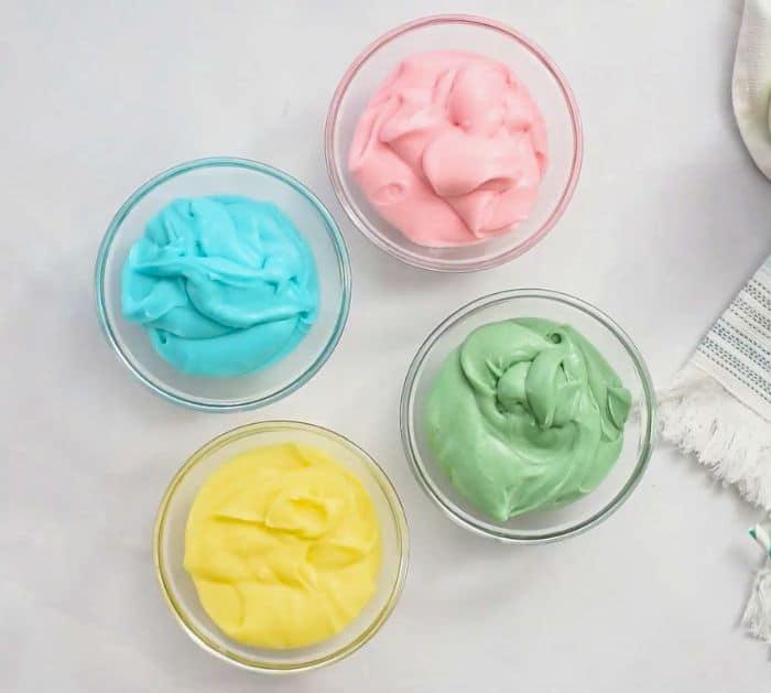 Old-Fashioned Cream Cheese Mints Recipe
