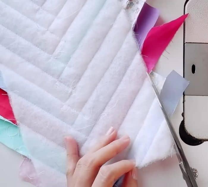 How To Sew An Oven Mitt Using Scrap Fabrics
