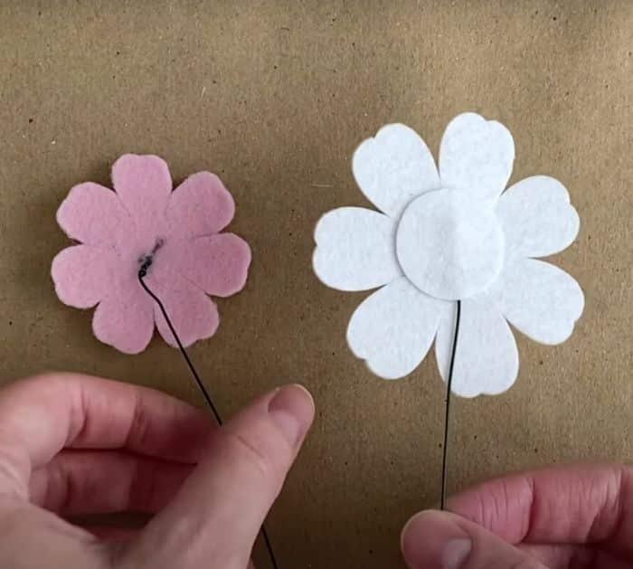 How To Make A DIY Button Bouquet In A Salt Shaker