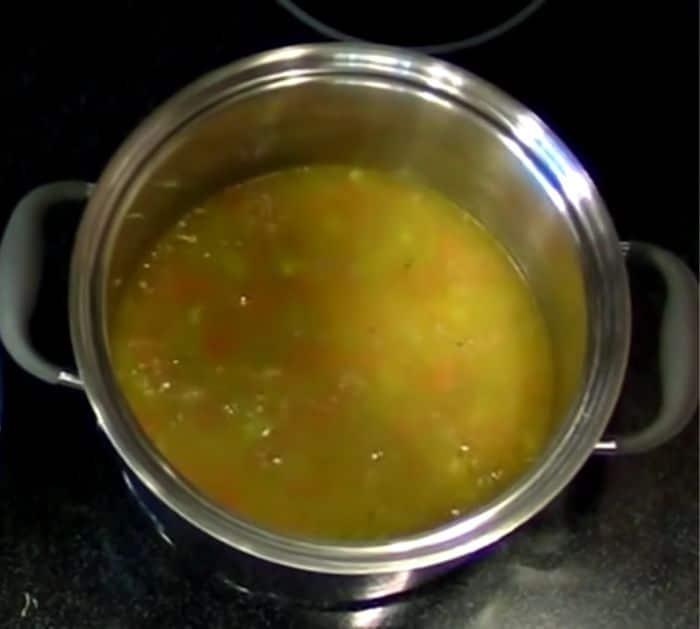 Easy To Make One-Pot Broccoli Cheddar Soup