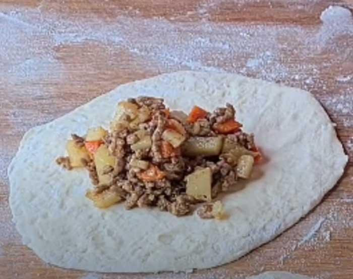 Canned Biscuits Meat Pies - Air Fryer Recipes