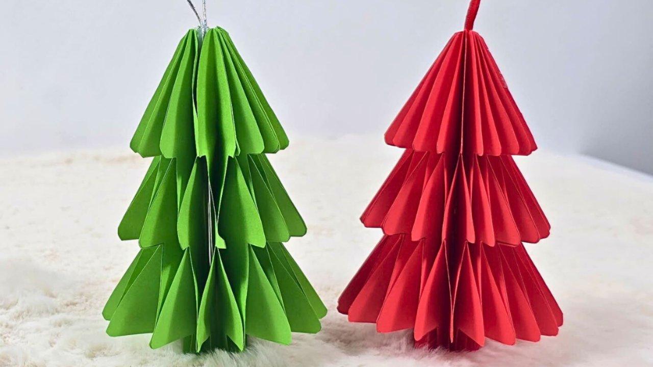 DIY Honeycomb Paper Christmas Tree Ornament — easy step-by-step DIY tutorial.