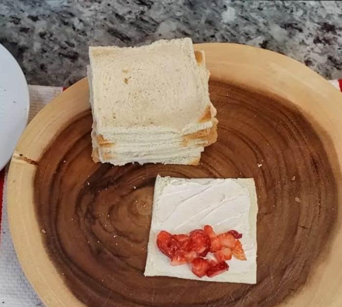 Easy French Toast Roll Ups Ingredients