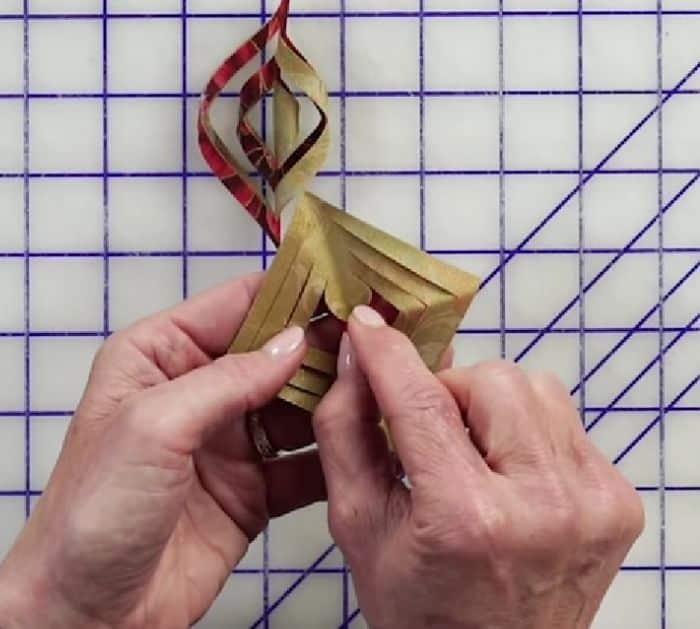 Easy to make no sew Christmas ornament
