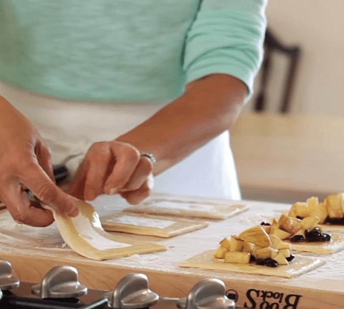 Beth's Apple Cinnamon Turnover Instructions