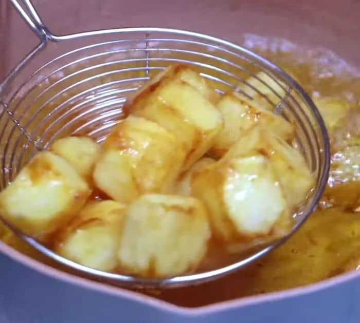 Easy to Make Cheesy potato cubes