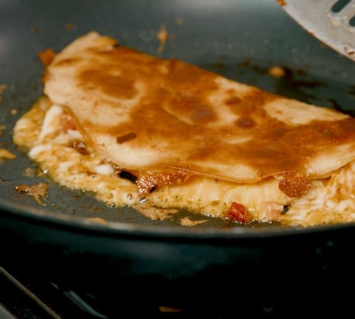 Cheesy Chicken Mexican Quesadilla Ingredients