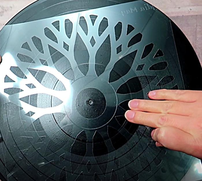 Use A Record Album To Make A Beautiful Mandala