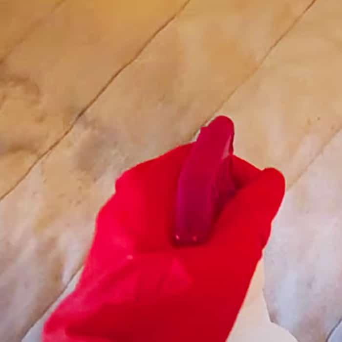 How To Remove Odors From A Mattress - Easy Way To Remove Smells From Furniture - How To Clean A Mattress