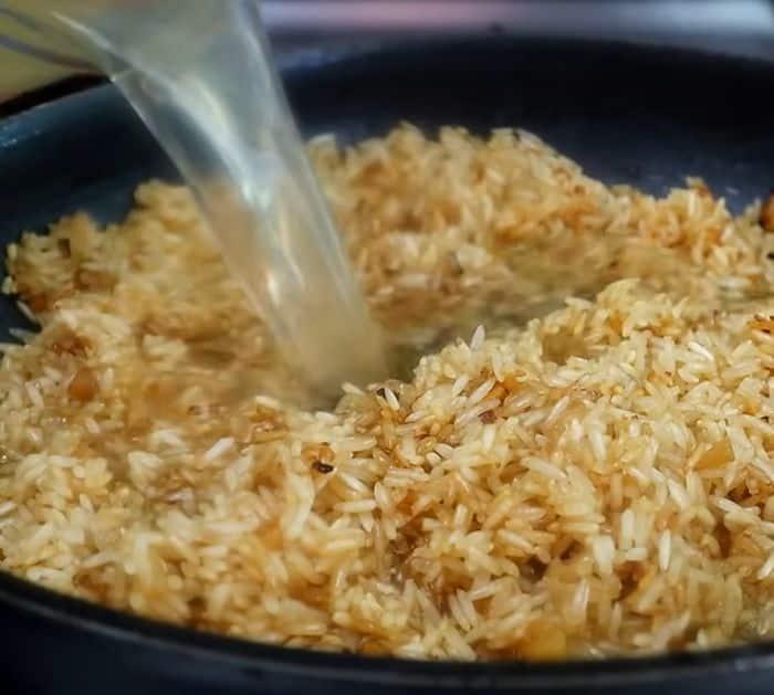How to Make Chicken Scampi With Garlic Parmesan Rice