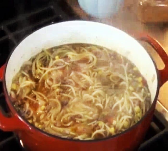 How to Make Spaghetti Dish With Tacos