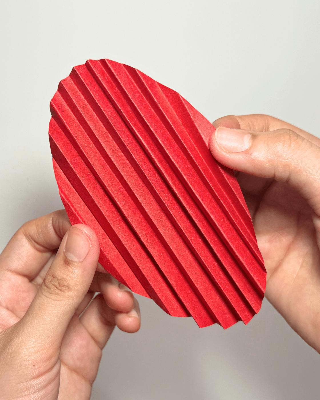 Paper Heart — easy diy paper heart step 3