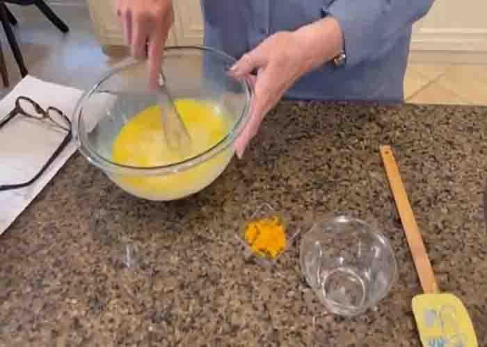 Making the lemon pie filling