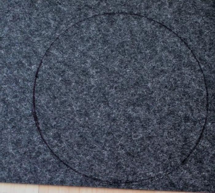 How To Make A DIY Pebble Coaster