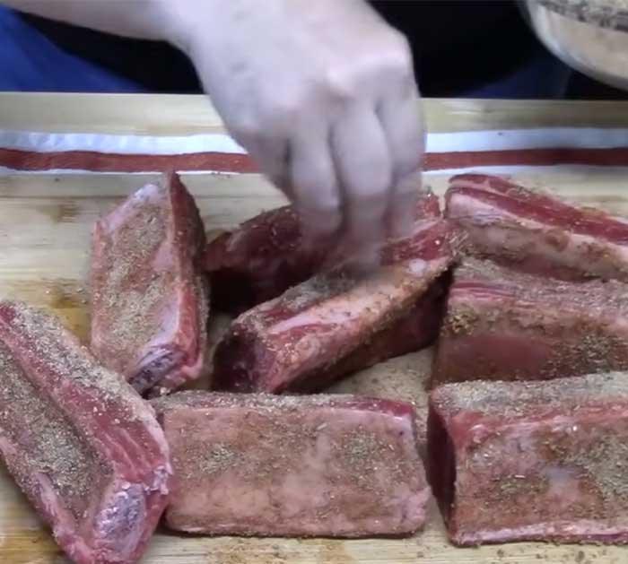 Seasoned Crockpot Short Ribs - Crockpot Recipes
