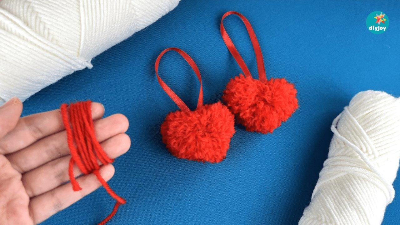How to Make Pom Pom Hearts